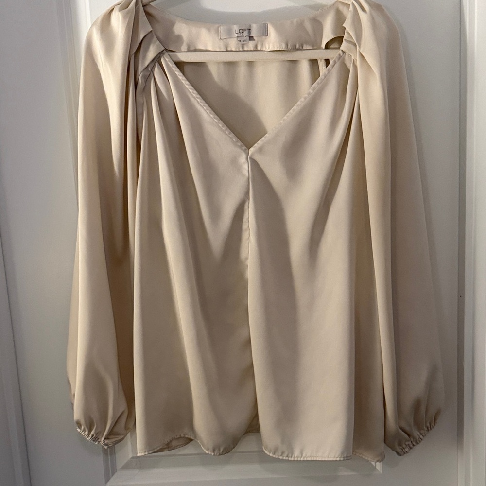 LOFT Cream V-Neck Long Sleeve Blouse with Gathered Shoulders
